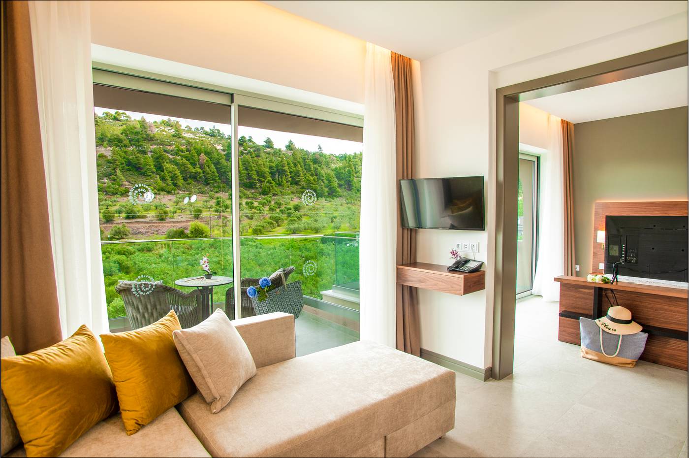 Athena-Pallas--Room-34