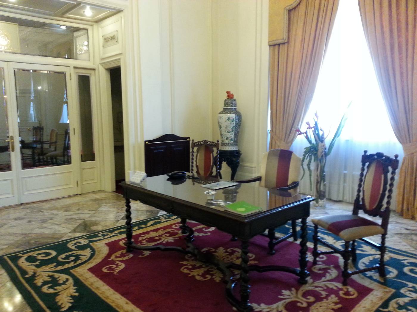 Carlton-Spain-BILBAO-Lobby-4