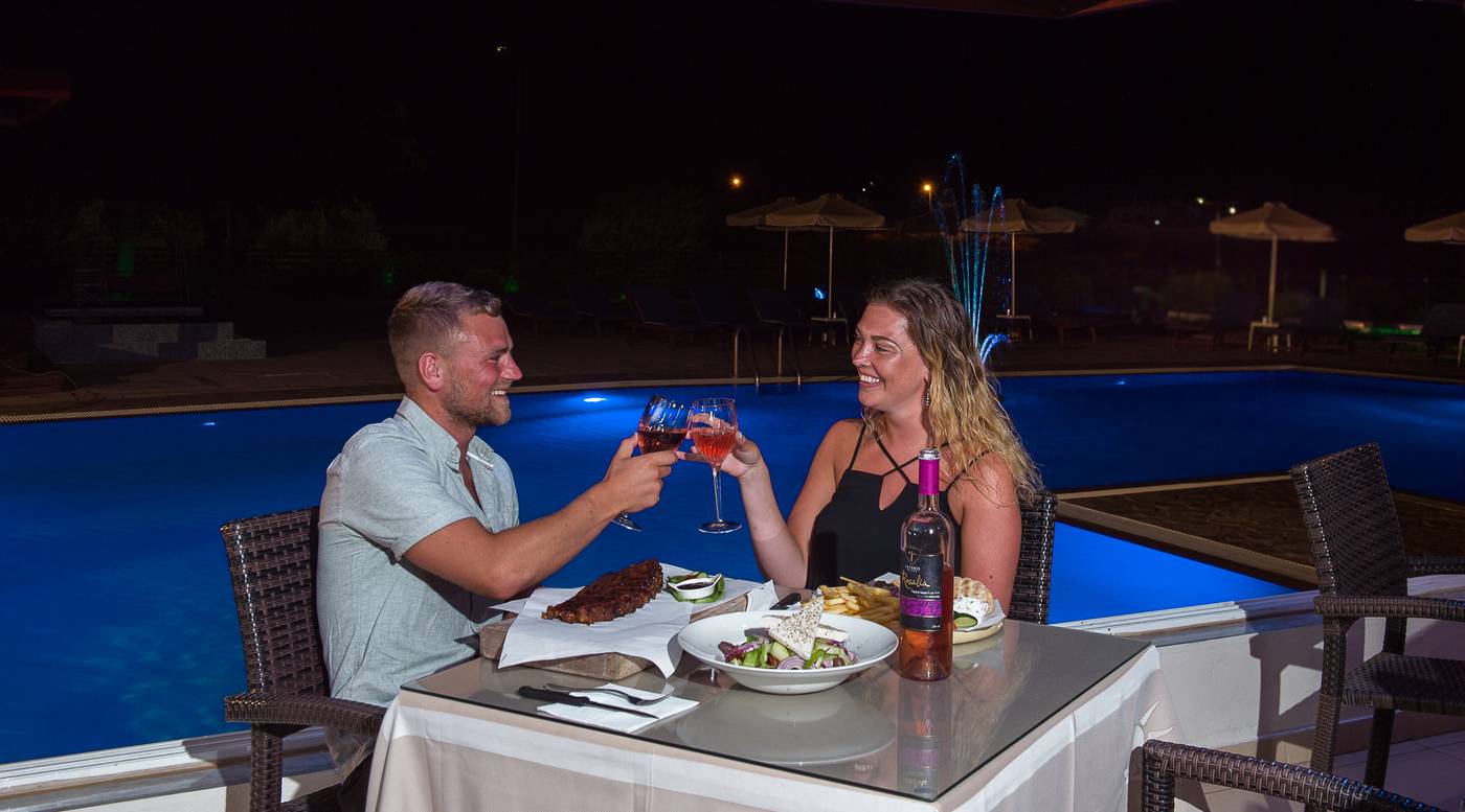 Zoes-Hotel-Restaurant-27