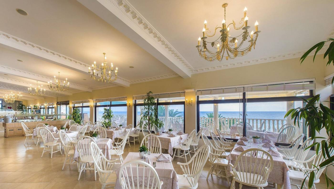 Potidea-Palace-Restaurant-47