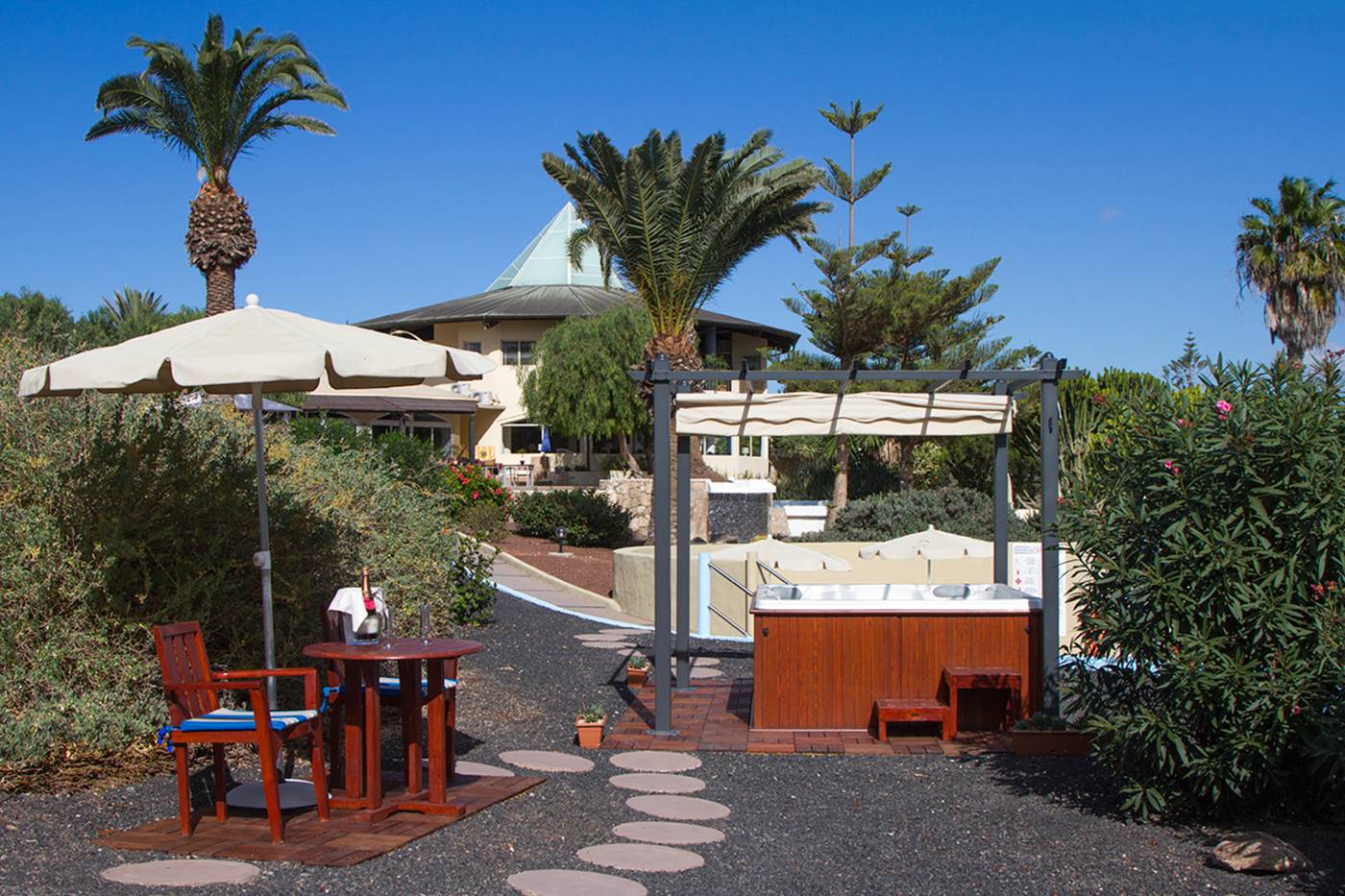 Risco-del-Gato-Suites-LIVVO-Senses-Collection-General-view-12