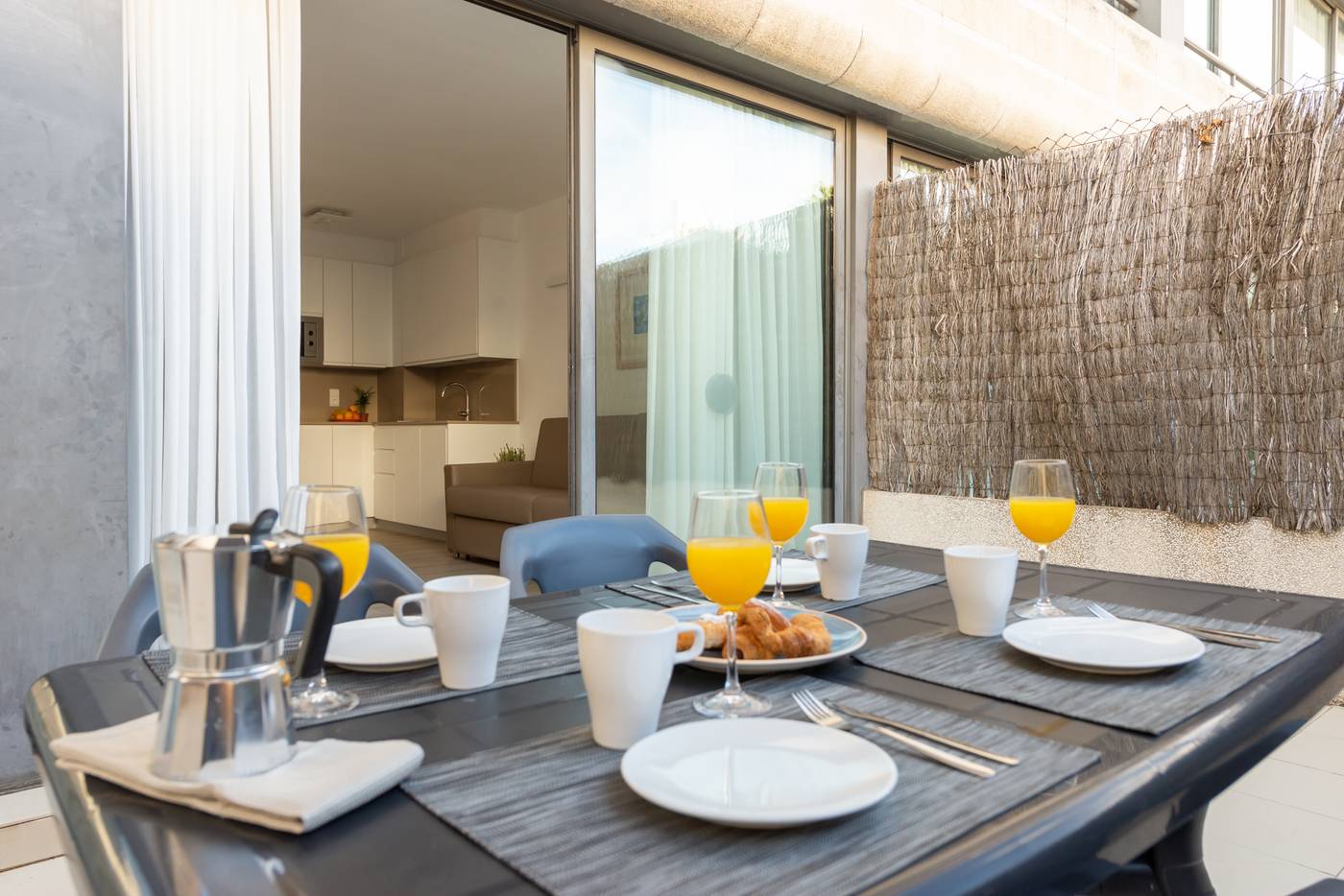 Atenea-Park-Suites---Apartments-Room-54