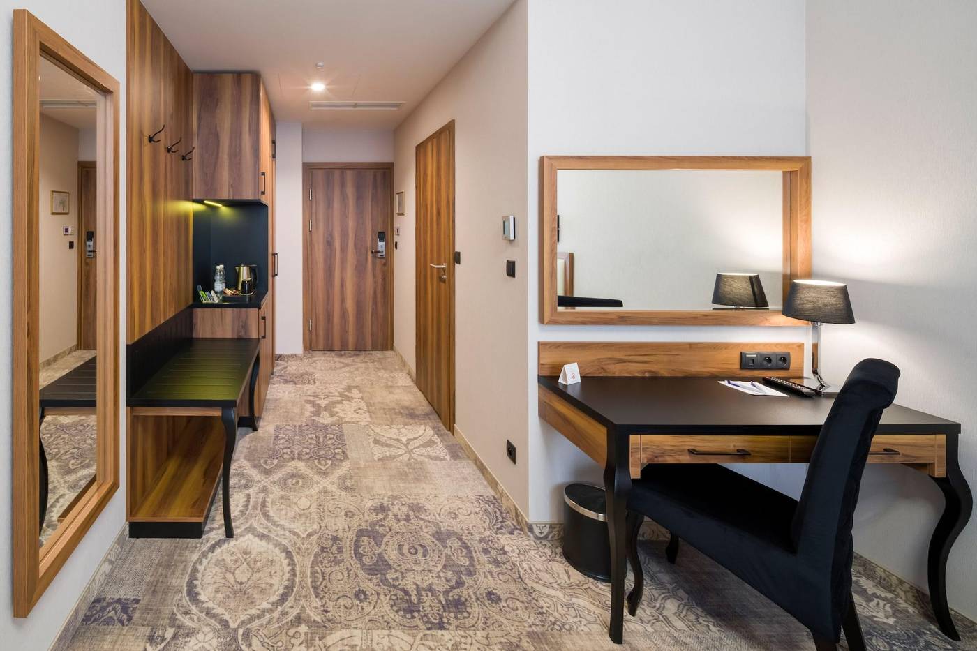 Sky-Hotel-Krakow-Room-9