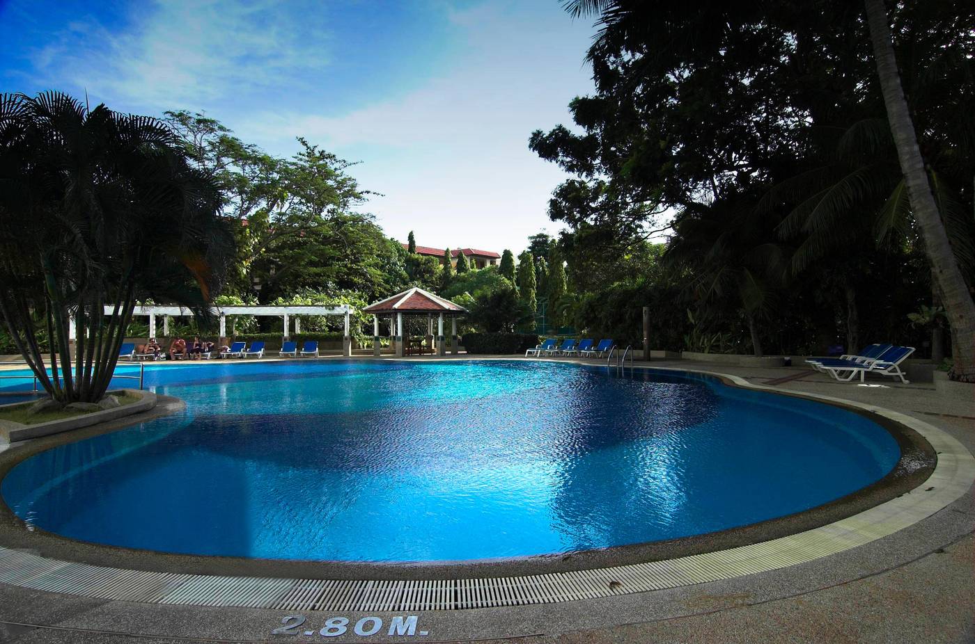 Waterfront-Suites-Phuket-by-Centara-Pool-5