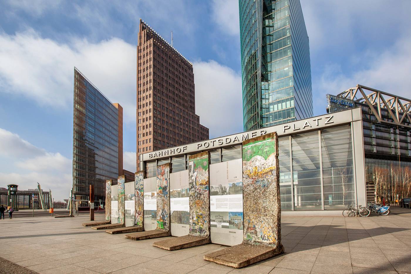 Holiday-Inn-Express-Berlin-City-Centre-General-view-30