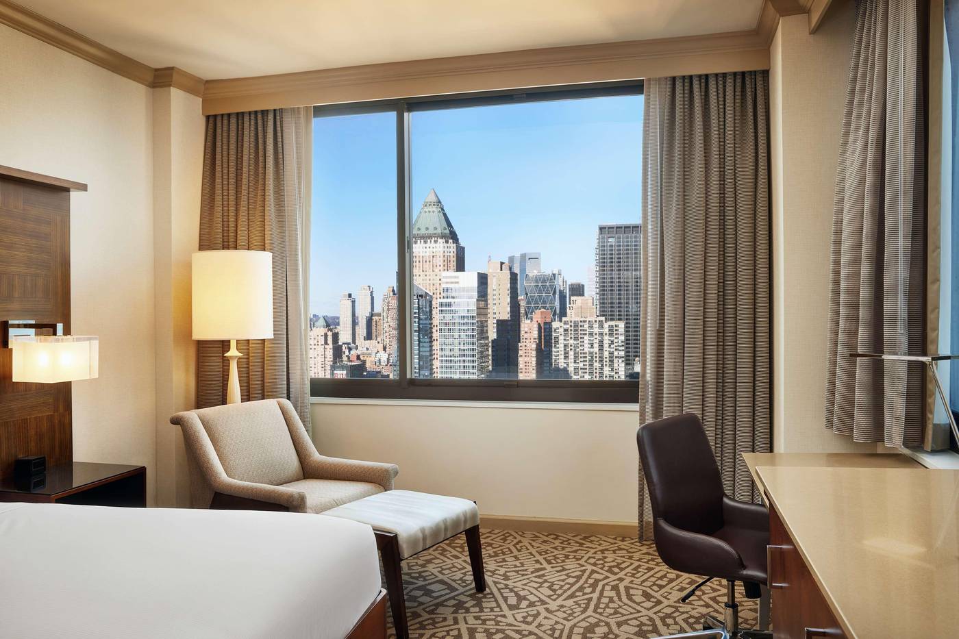 Hilton-New-York-Times-Square-Room-7