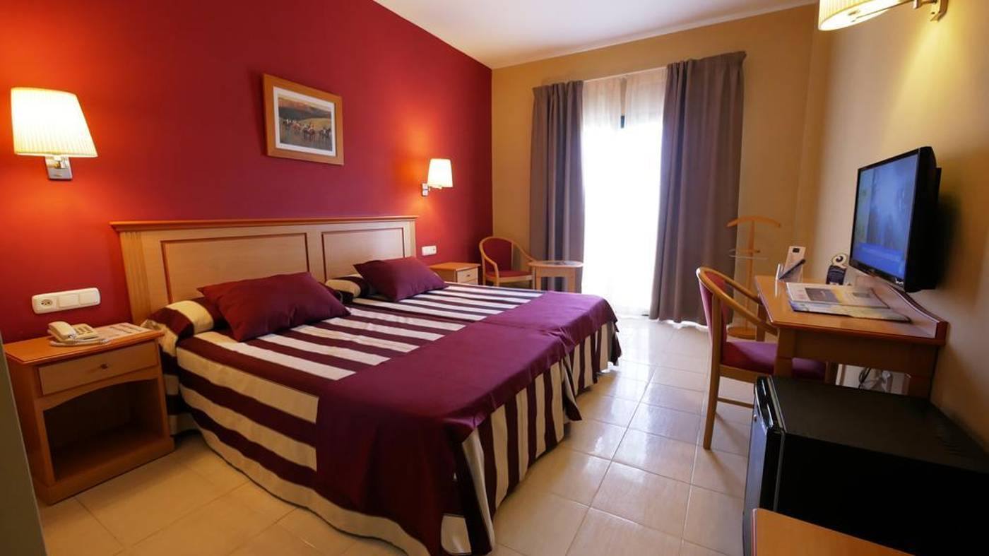 Victoria-Playa-Room-18