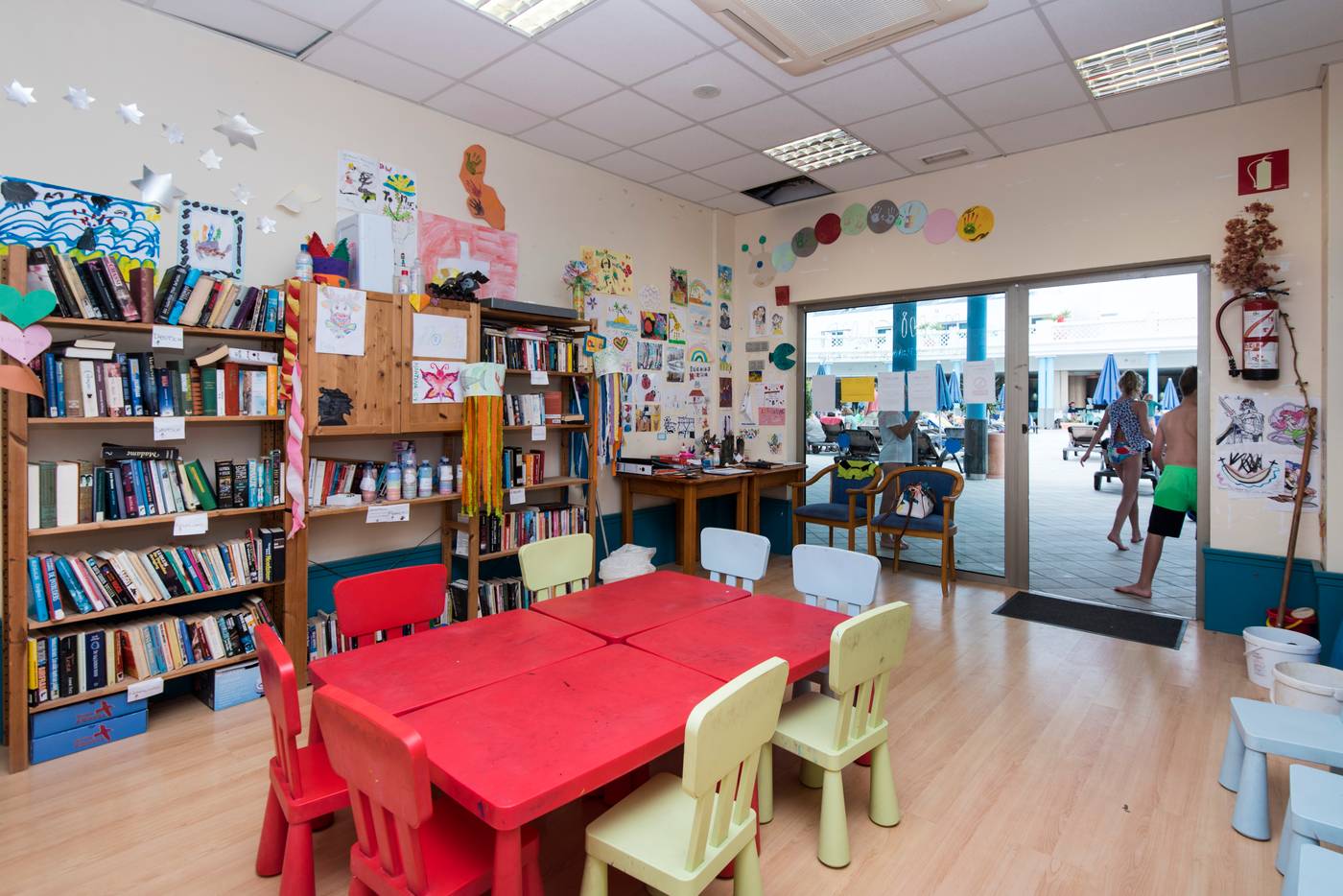 Las-Costas-Sports-and-Entertainment-36