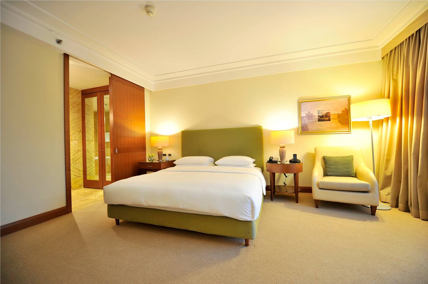 Regent-Warsaw-Hotel-Room-28