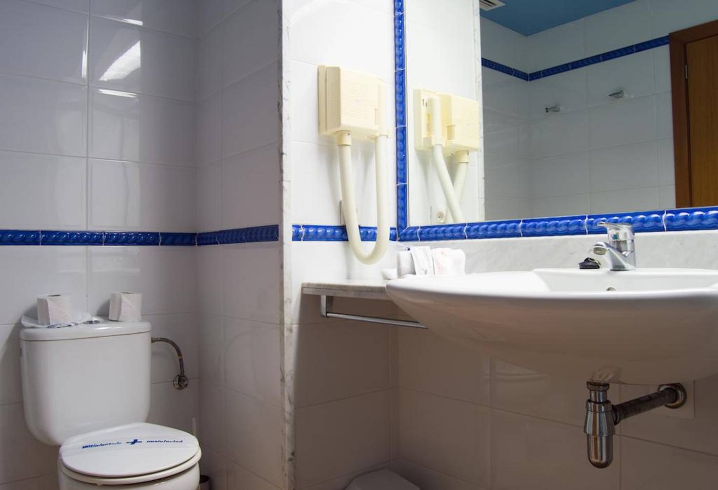 Vacances-Menorca-Resort-Room-41