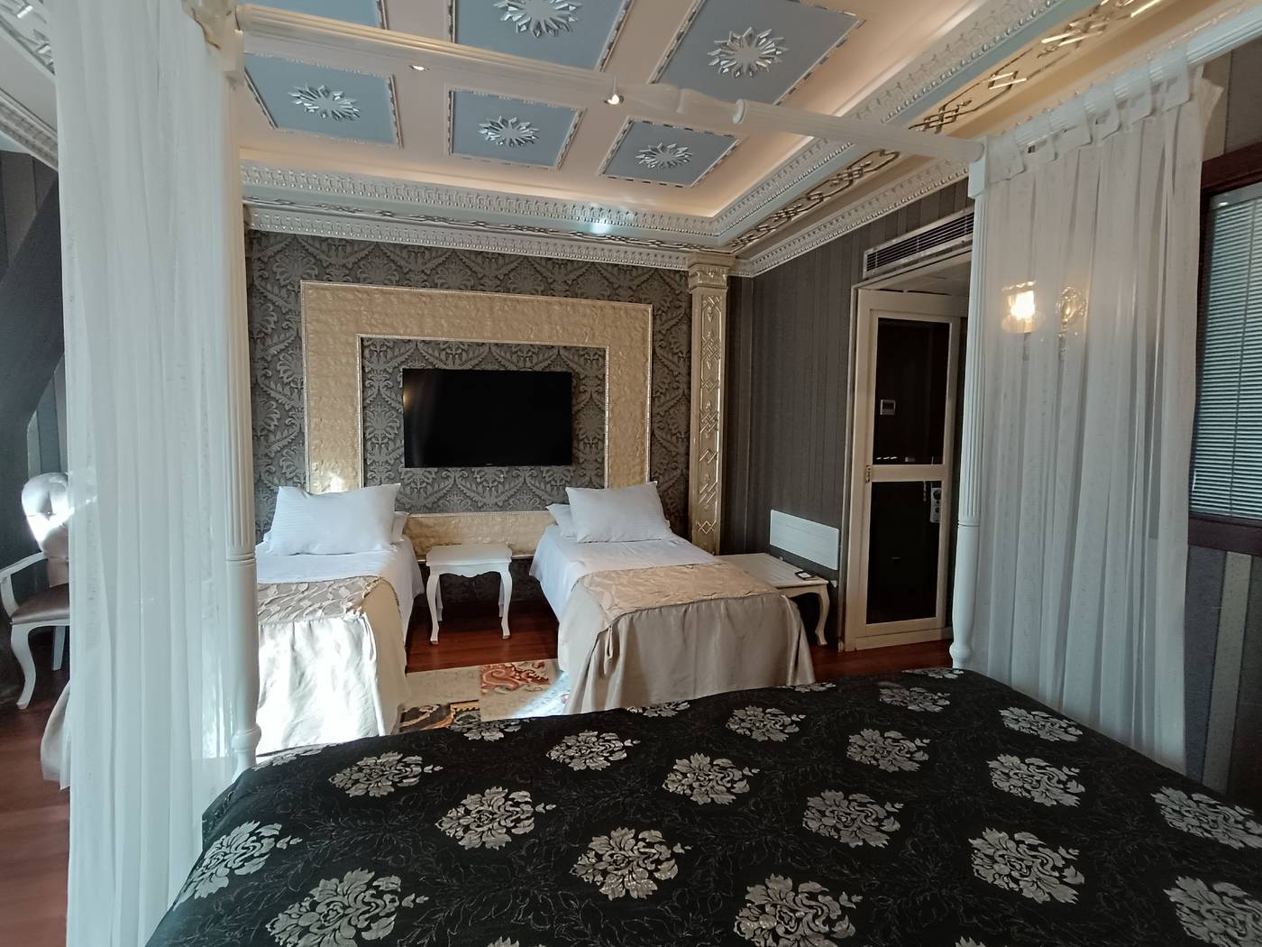 Golden-Horn-Sirkeci-Room-18
