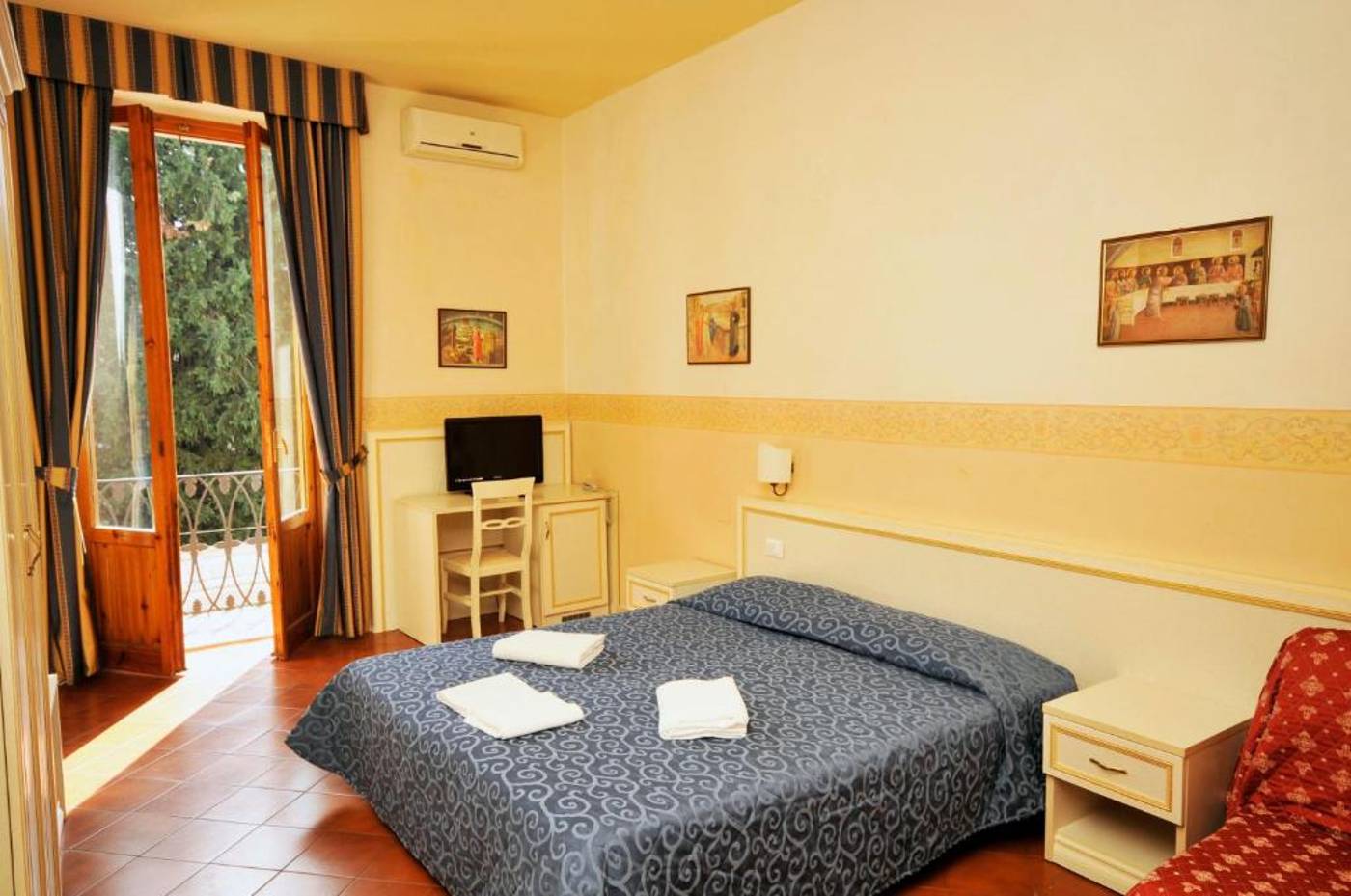 Azzi-Locande-degli-Artisti-Room-11