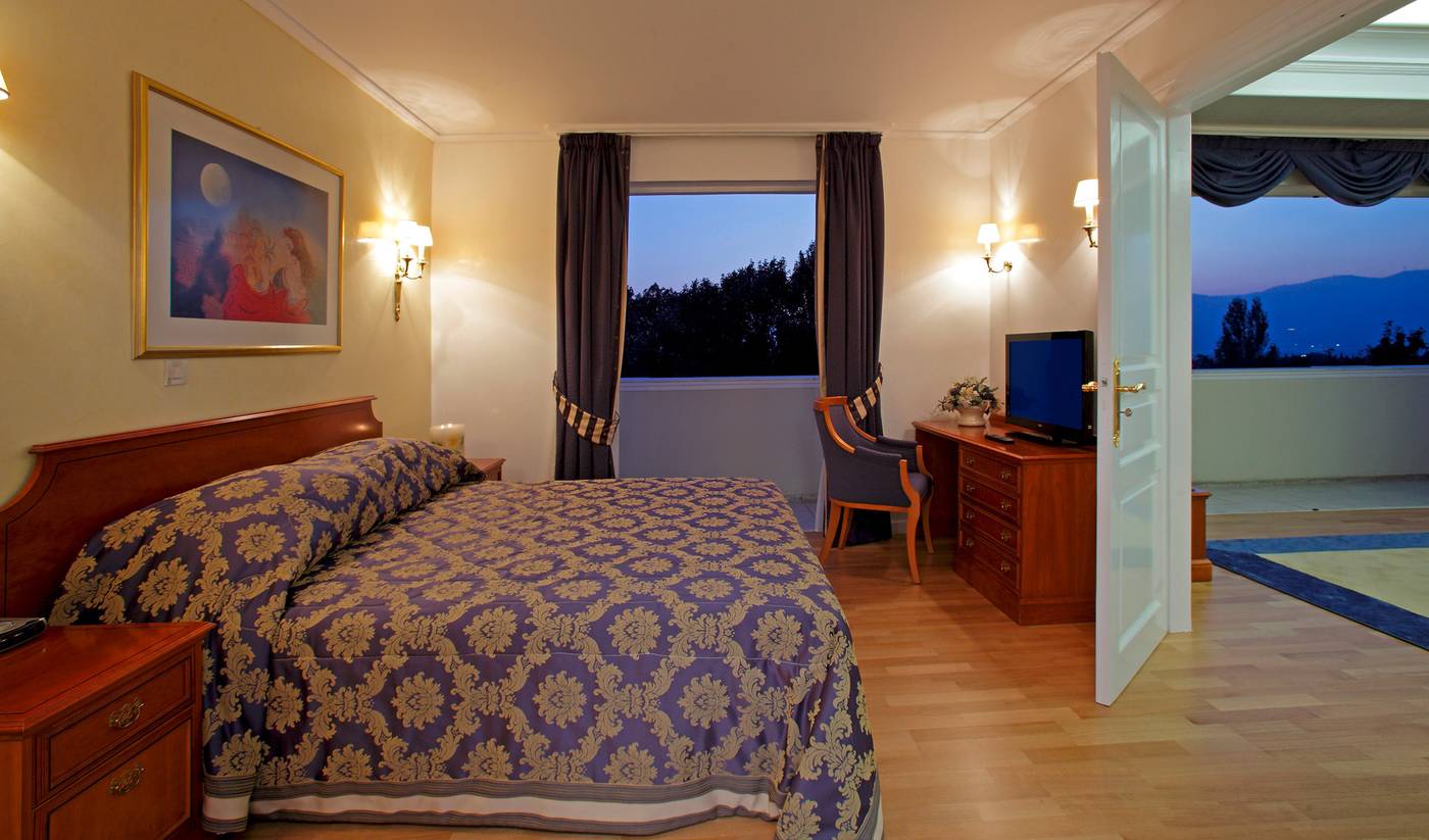 Theoxenia-Palace-Room-22