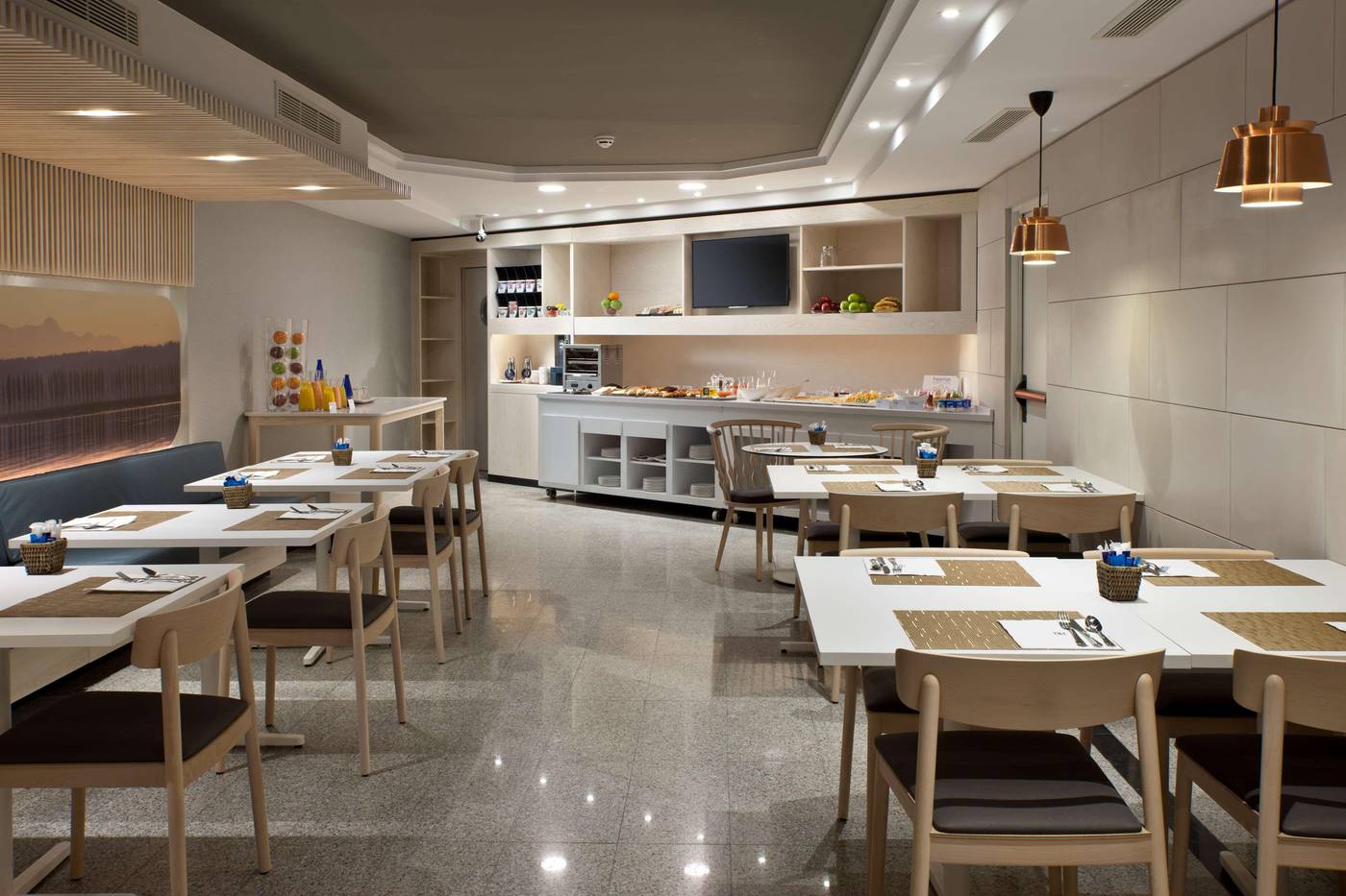 NH-Madrid-Atocha-Restaurant-28