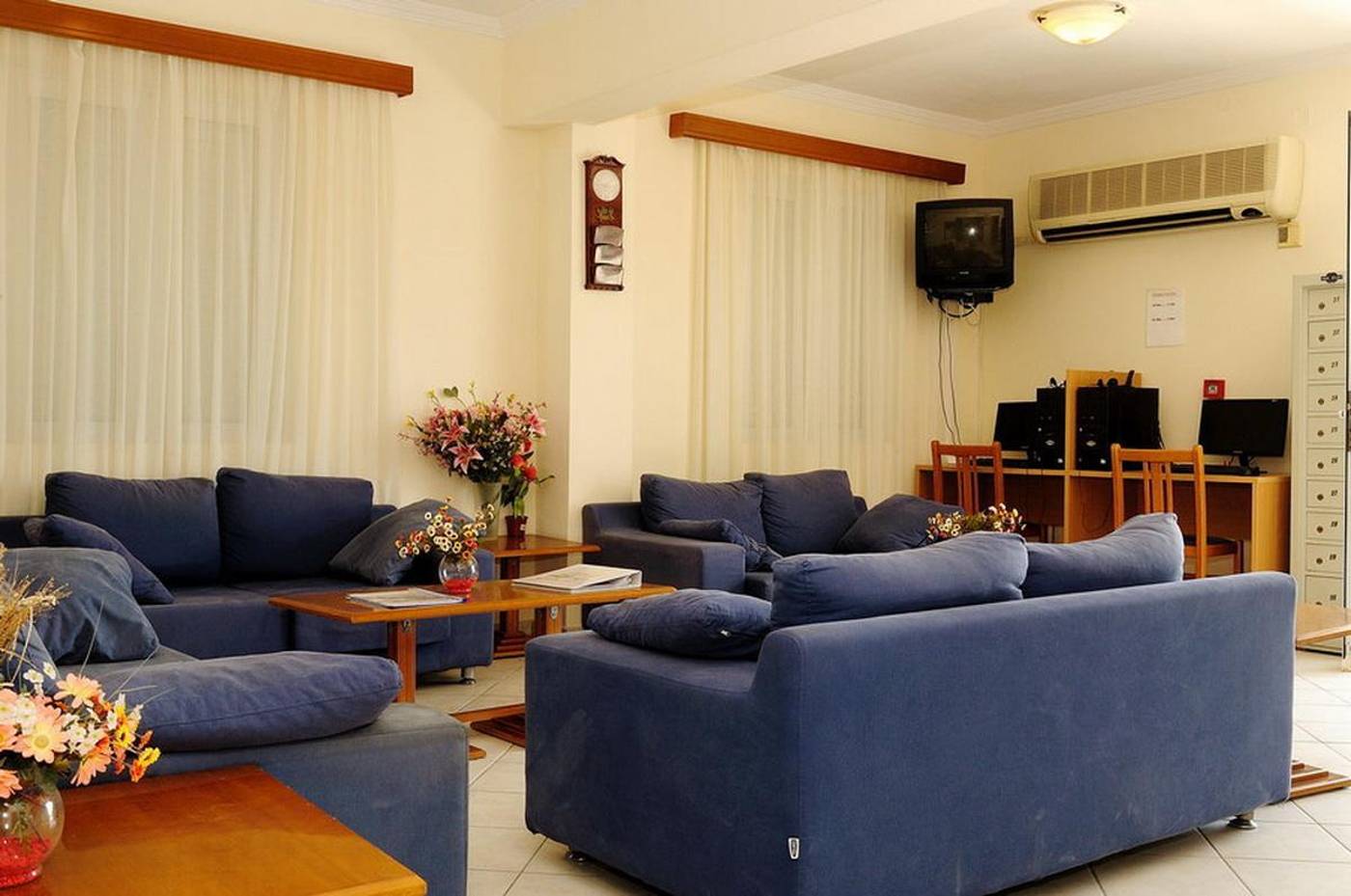 Andreolas-Beach-Hotel-Lobby-17