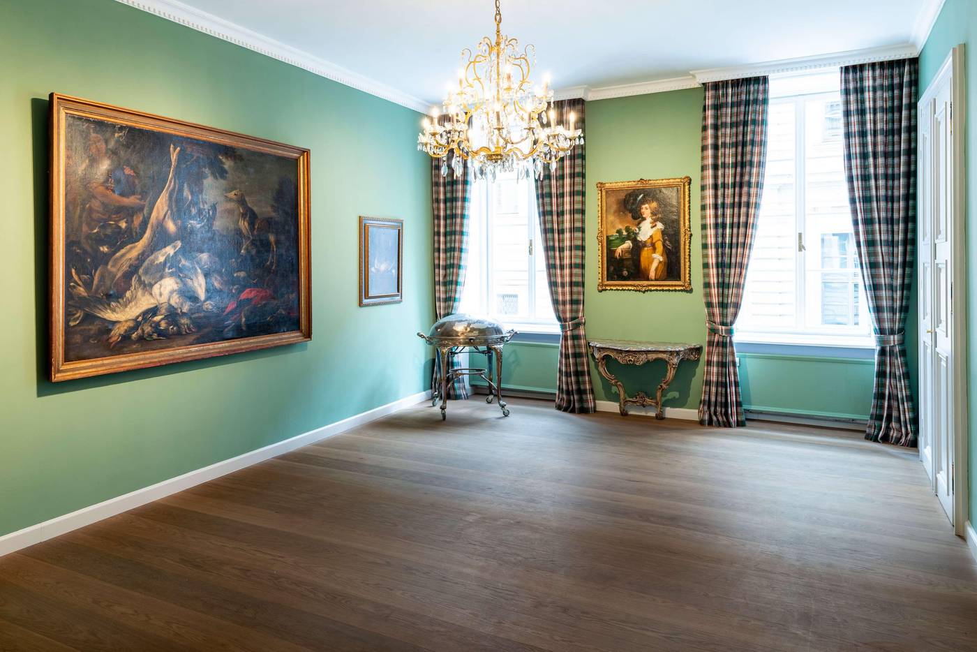 Hotel-Bayerischer-Hof-Munich-Sports-and-Entertainment-49