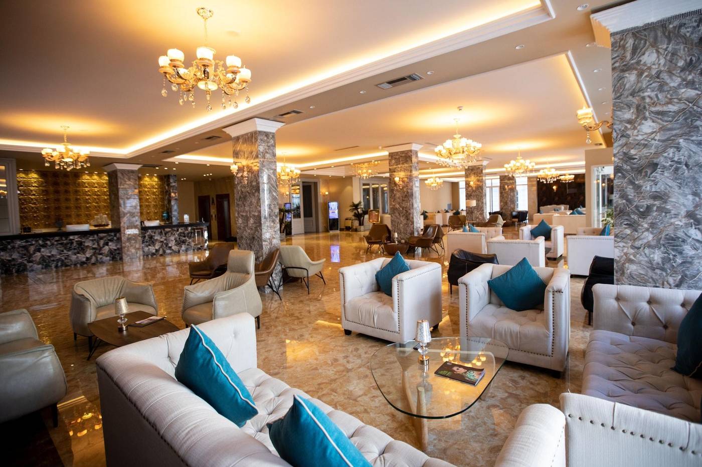 Grand Blue Fafa-Albania-Golem-Lobby-4