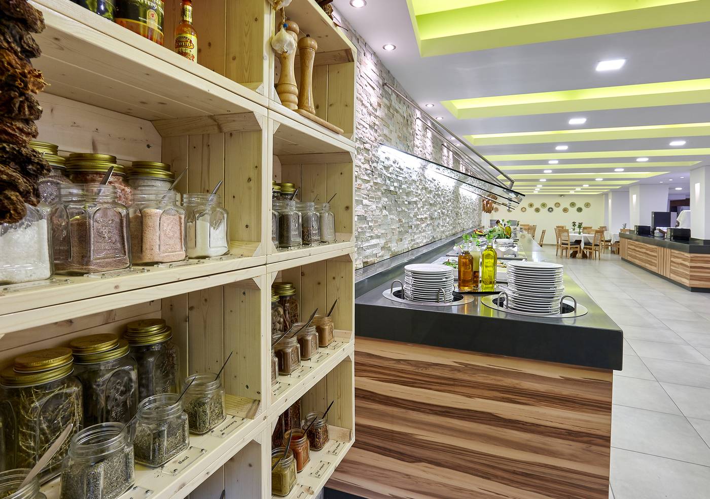 Arminda-Hotel-Restaurant-35