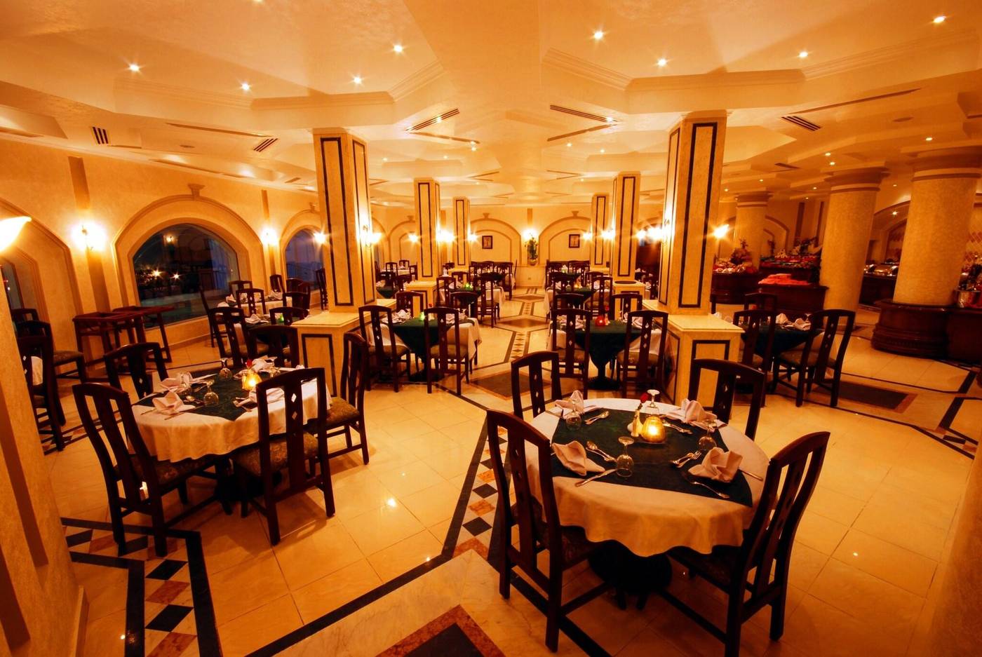 Coral-Hills-Sharm-Restaurant-37