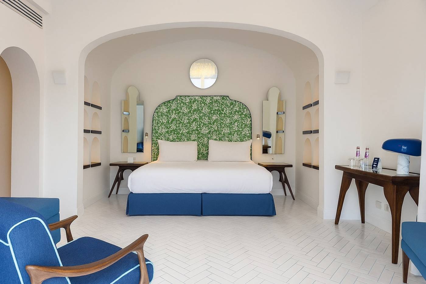 Europa-Palace-Room-35