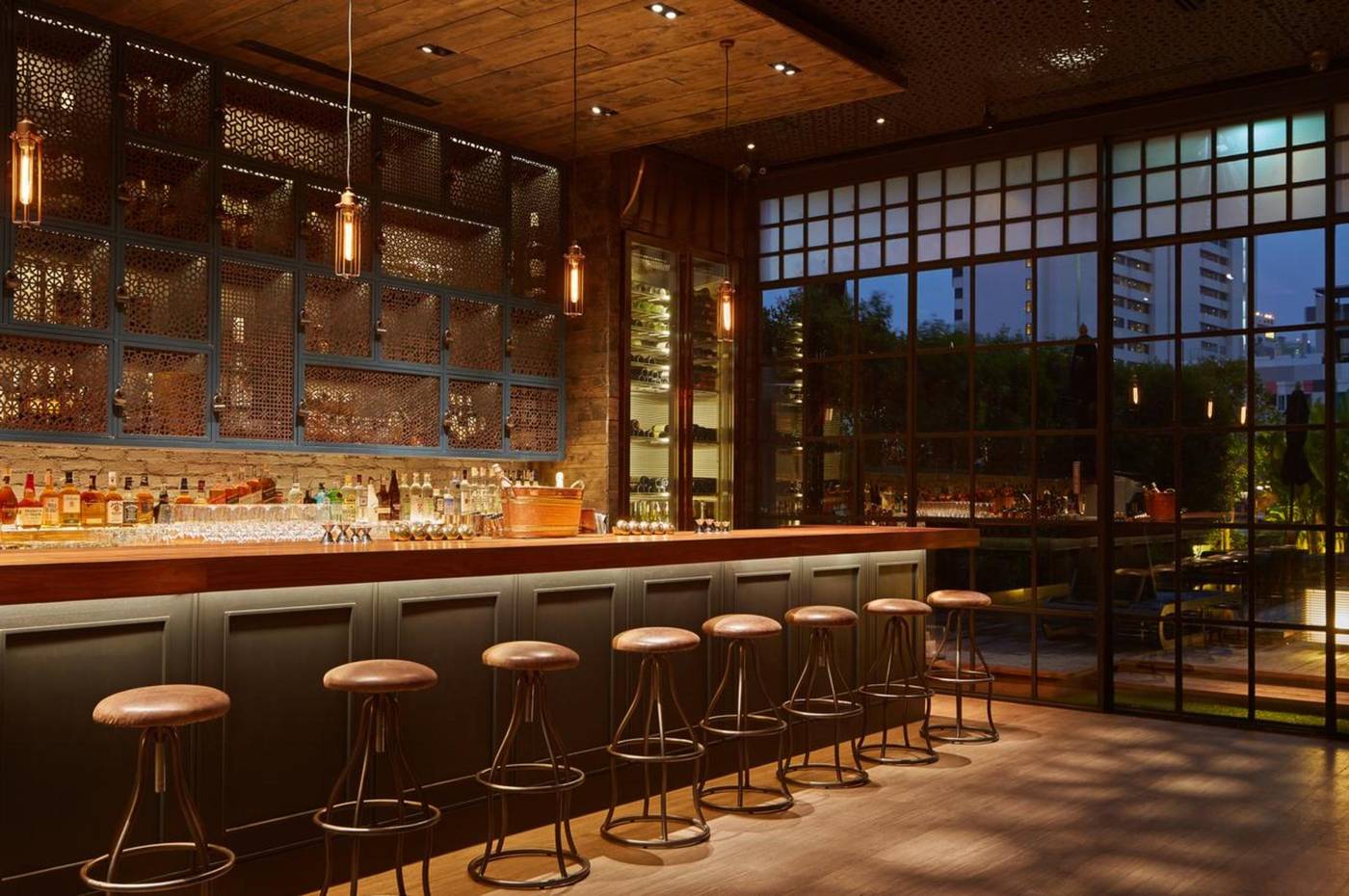 Fraser-Suites-Sukhumvit--SHA-PLUS--Bar-9