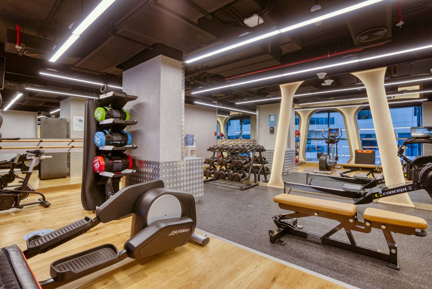Millennium-Place-Dubai-Marina-Sports-and-Entertainment-21