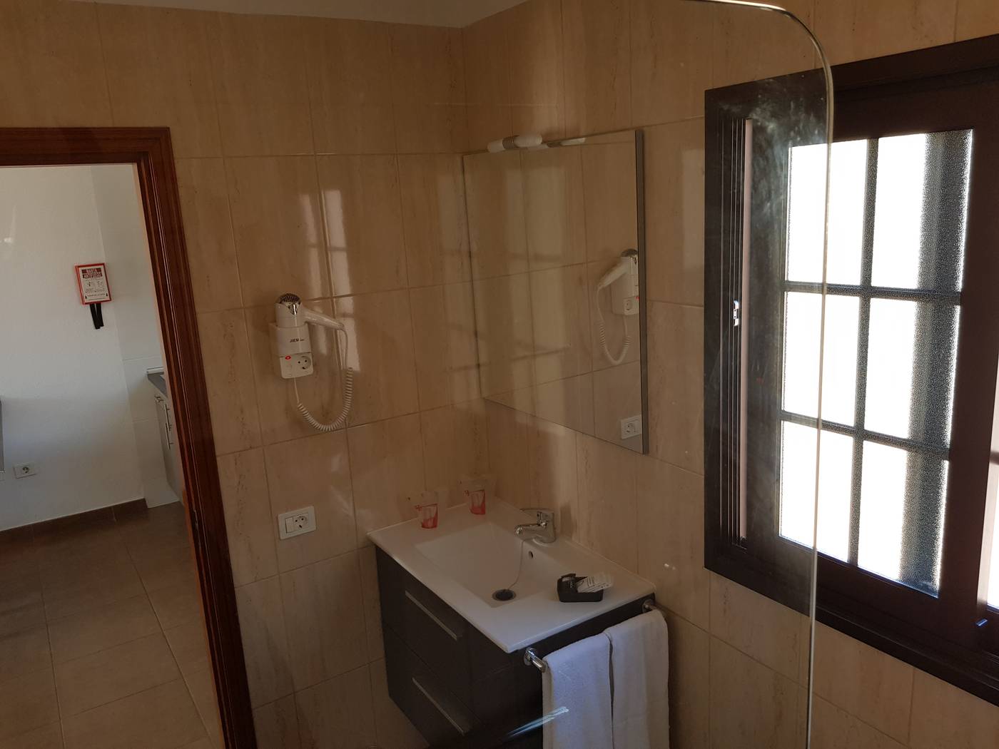 Las-Fuentes-Apartments-Room-16