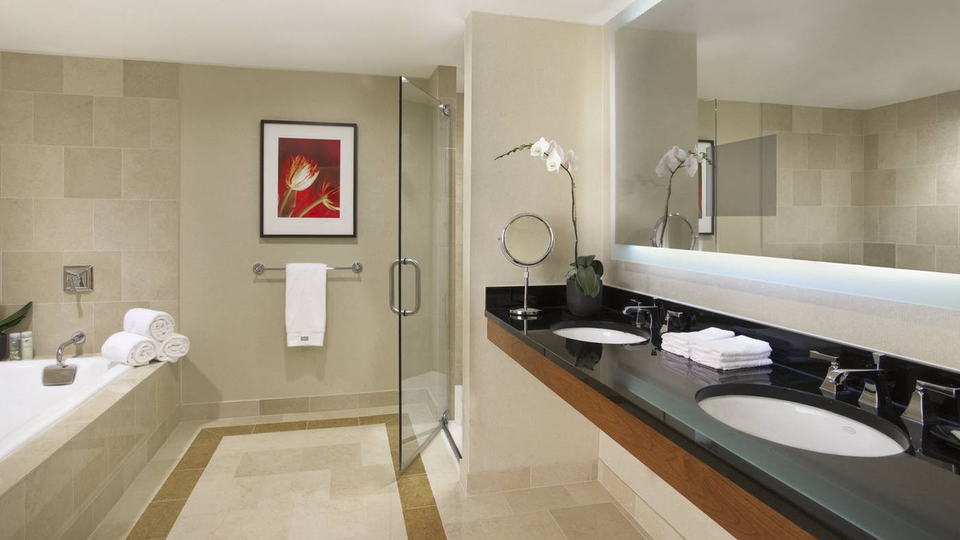 Westin-Boston-Waterfront-General-view-47