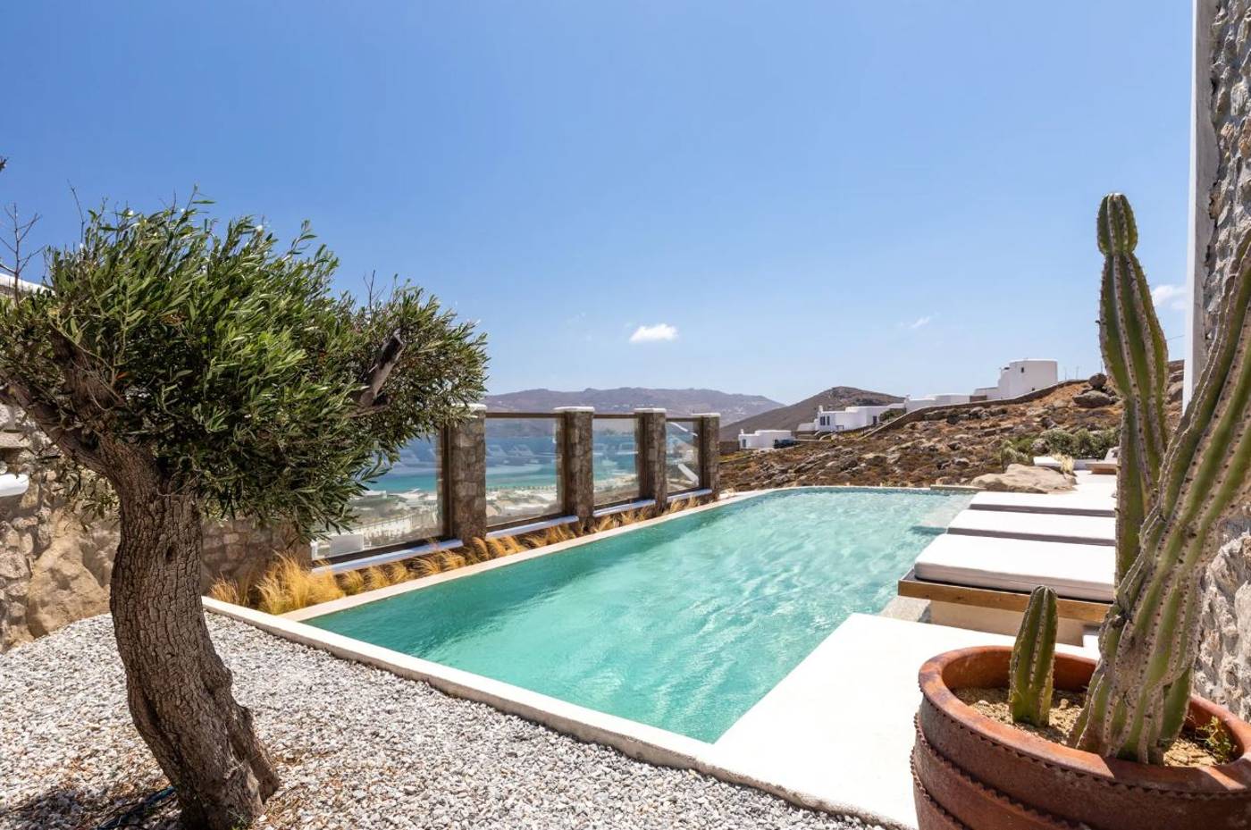 Mykonos-Panormos-Villas-Room-5