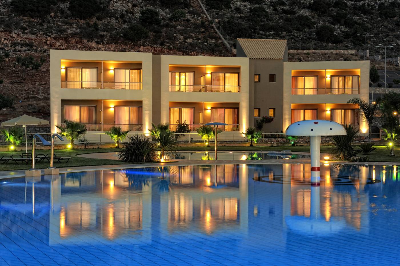 Royal-Heights-Resort-Room-6