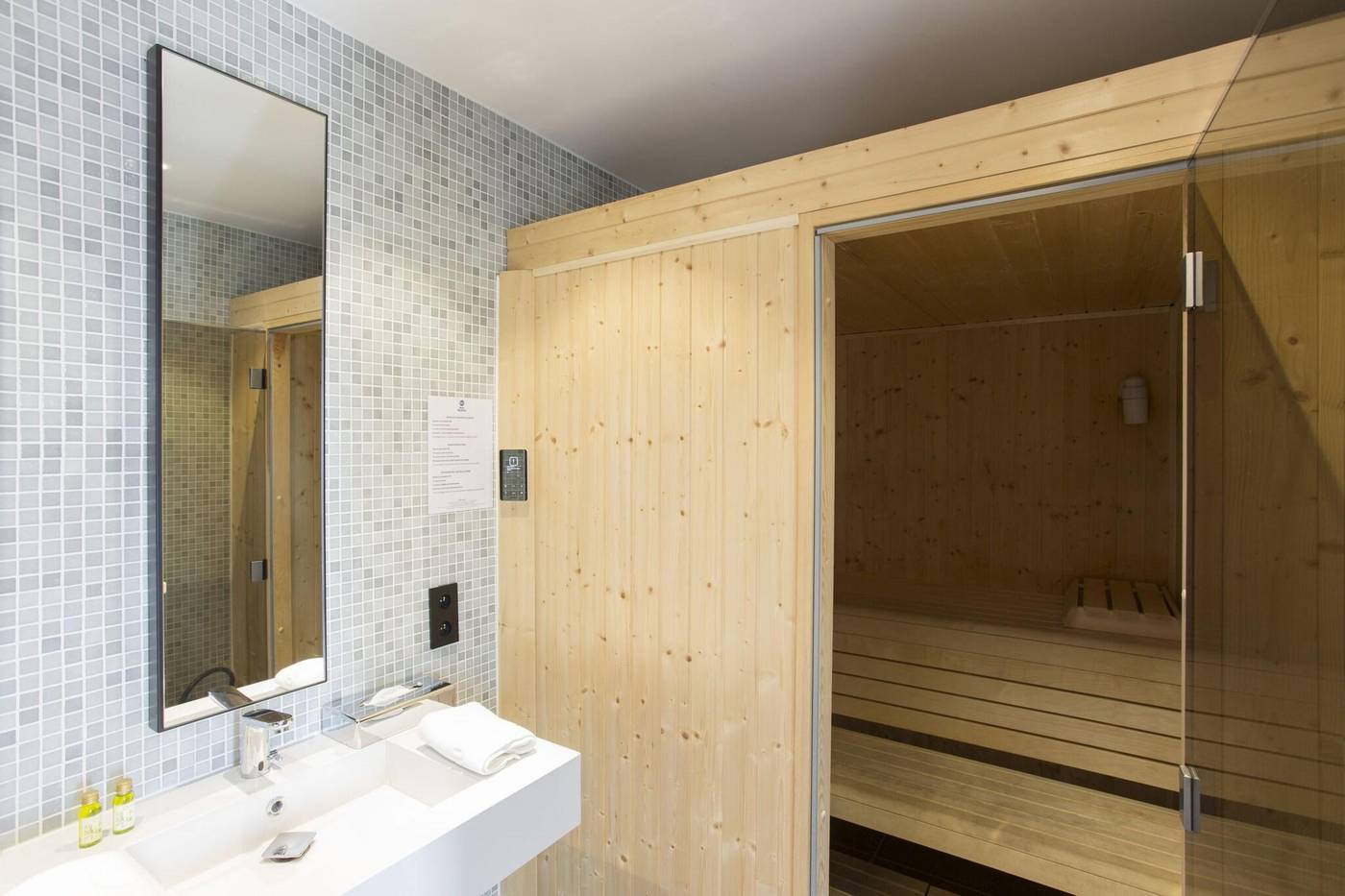 Best-Western-Hotel-Univers-Sports-and-Entertainment-50