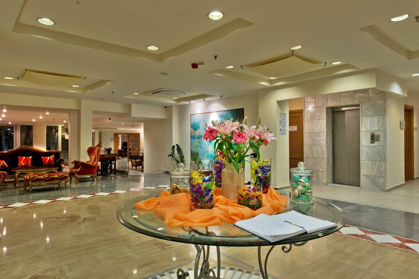 Minos-Hotel-Lobby-52