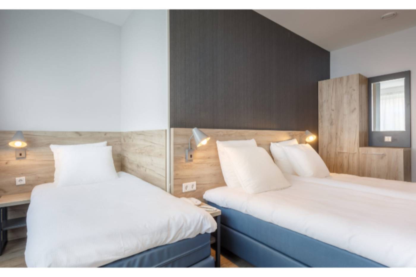Joy-Hotel-Amsterdam-Room-13