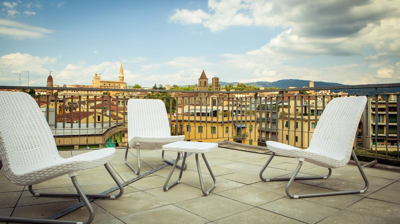 B-B-52cento-Terrace-29