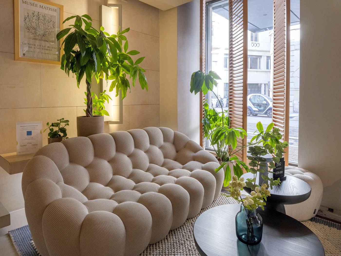 Beau-Rivage-Lobby-54