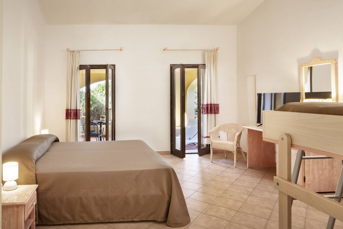 Hotel Sole Mare-Italy-Arzachena-Room-10