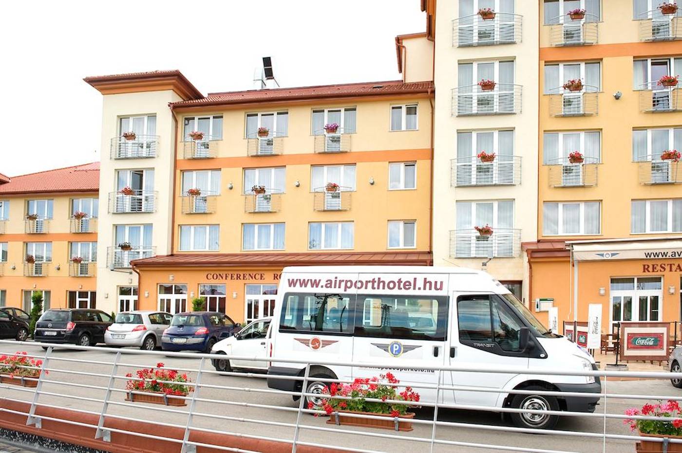 Airport-Hotel-Budapest-General-view-3