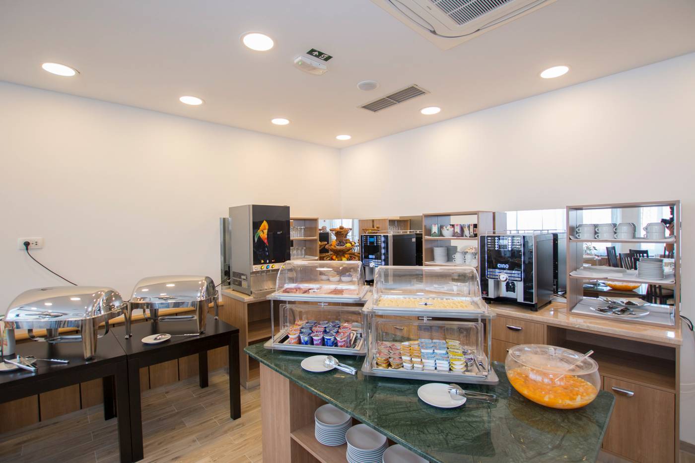 Hotel-Villa-Paradiso-2-Restaurant-15