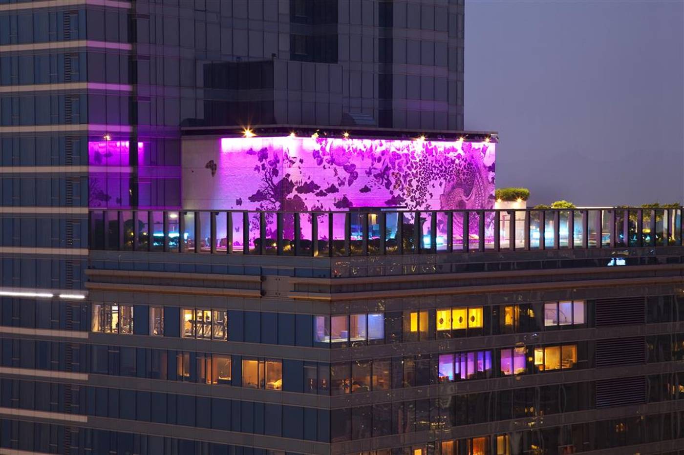 W-Hong-Kong-General-view-91