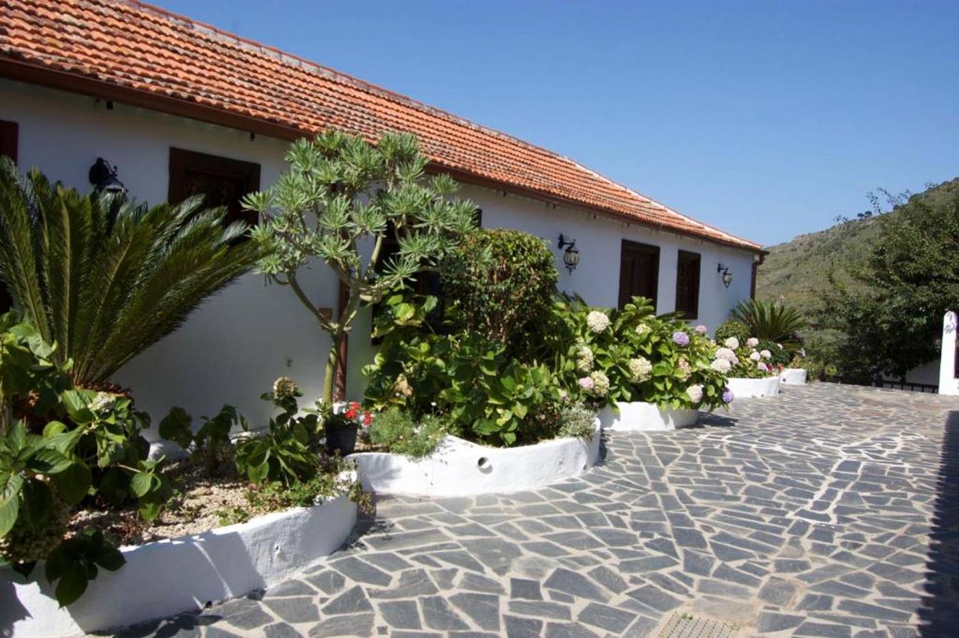 Finca-la-Hacienda-Rural-Hotel-Terrace-1