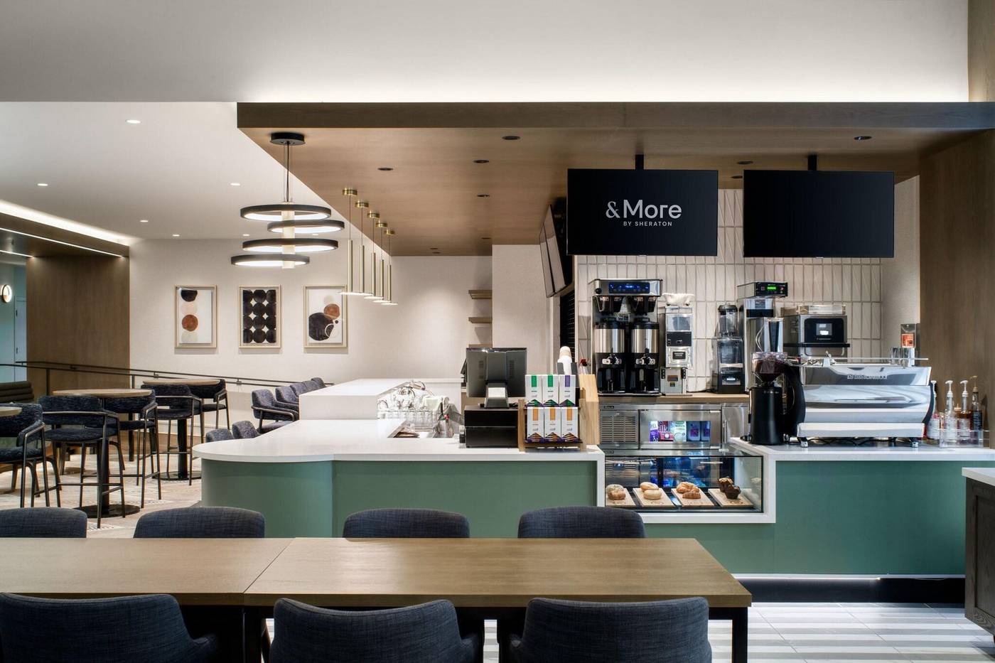 Sheraton-Park-Hotel-at-the-Anaheim-Resort-Restaurant-8