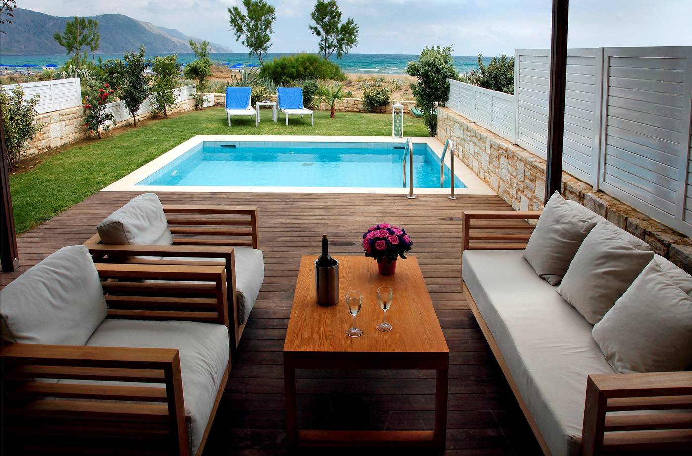 Pilot Beach Resort