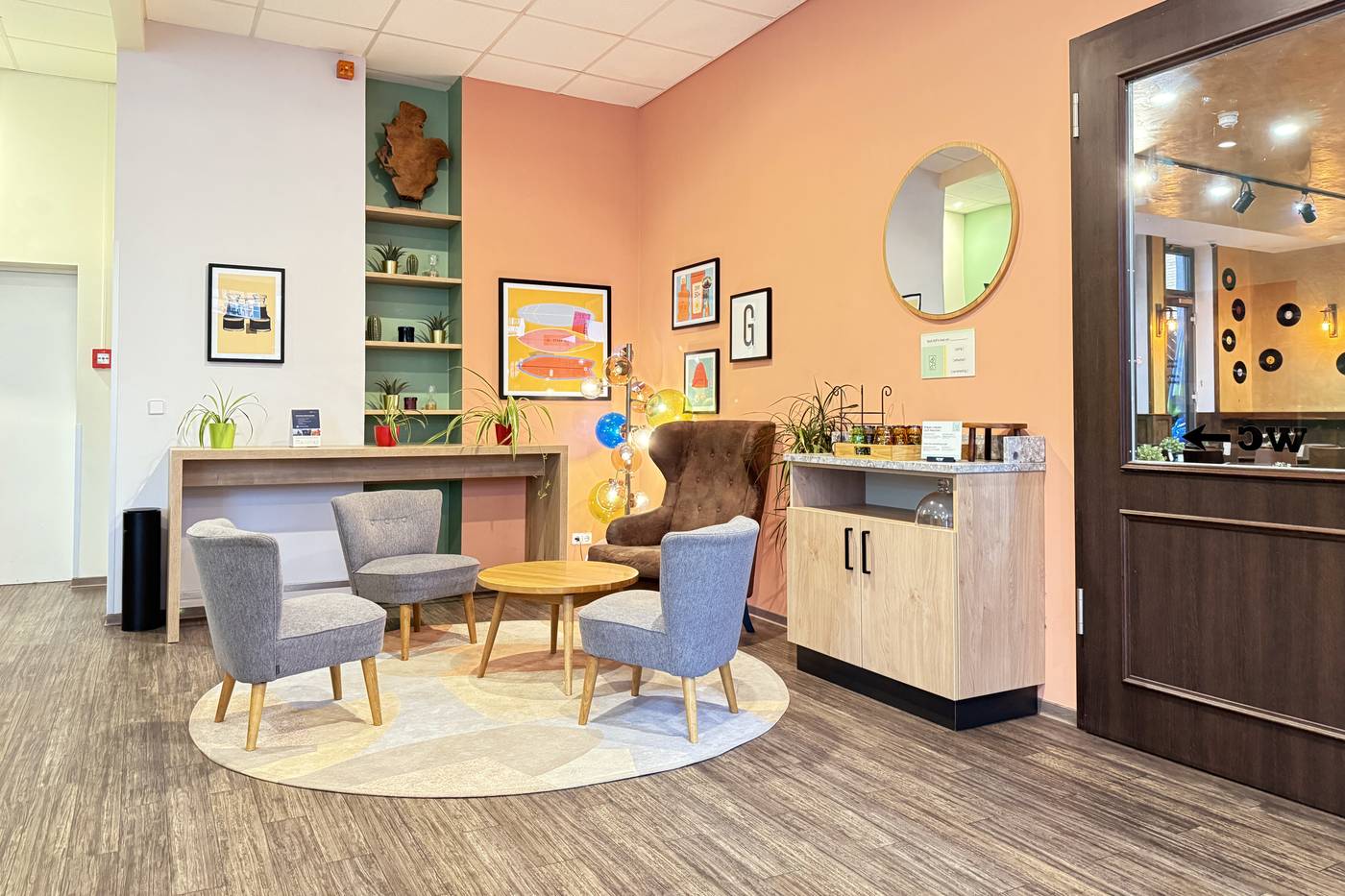 Hotel-City-B-Lobby-1