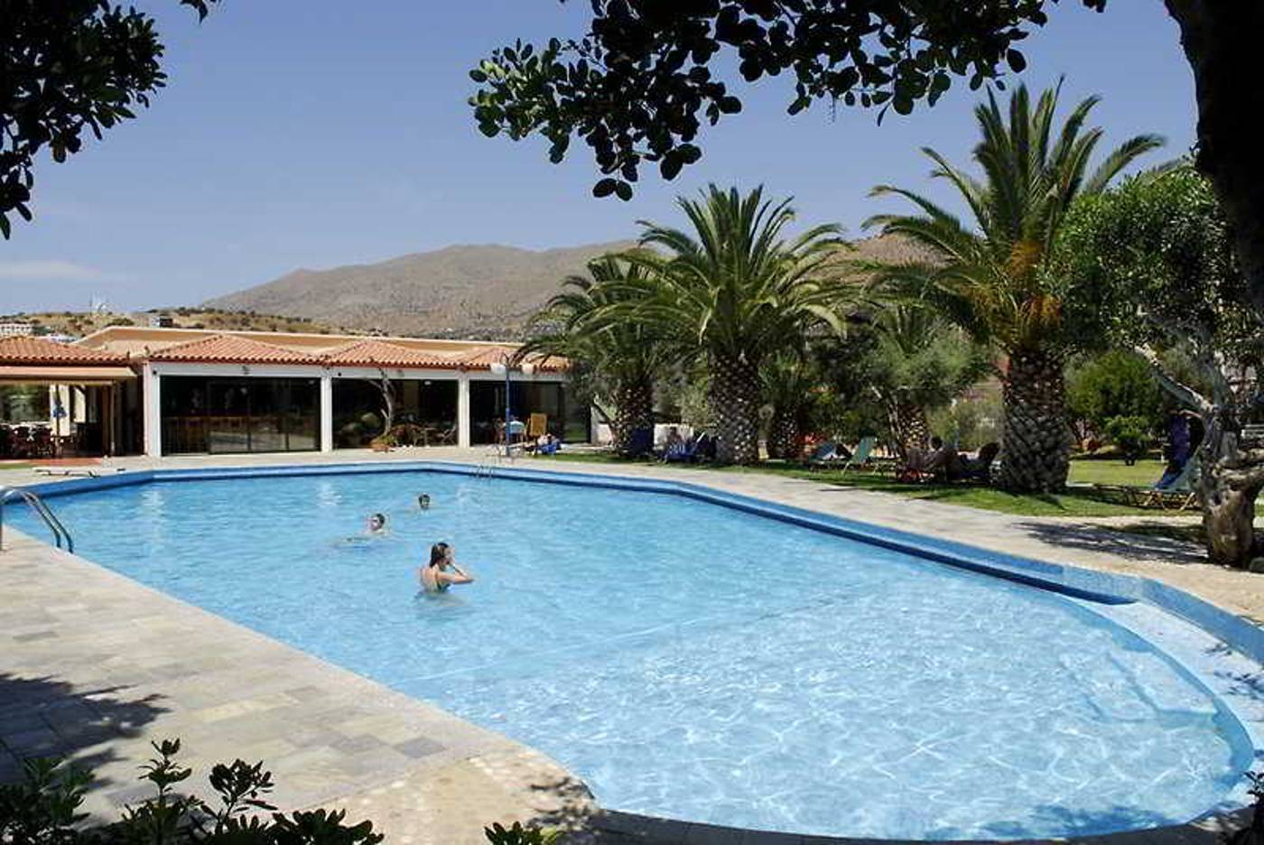 Irini-Mare-Pool-9