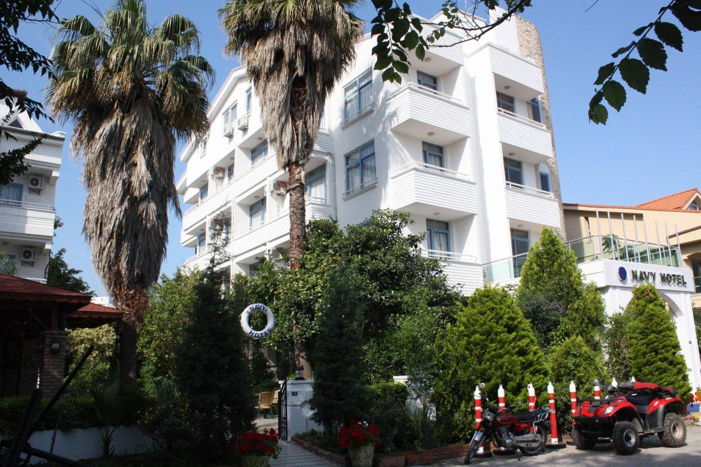 Navy-General-view-16