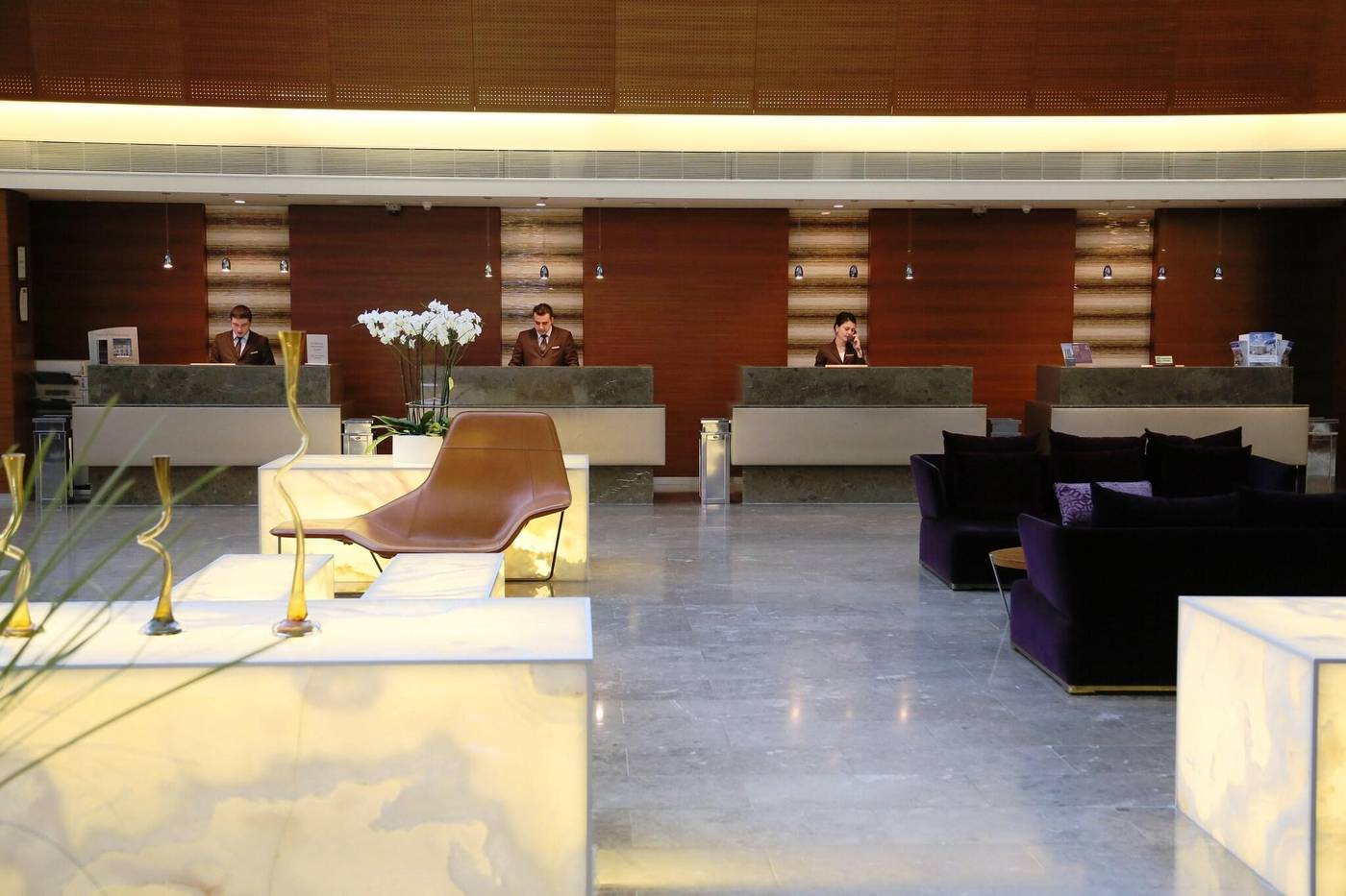 Sheraton-Hotel-Atakoy-Lobby-18