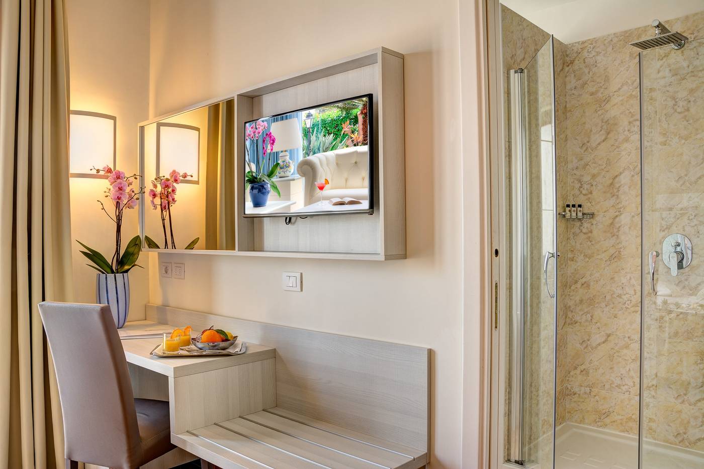 Hotel-Caravel-Room-28