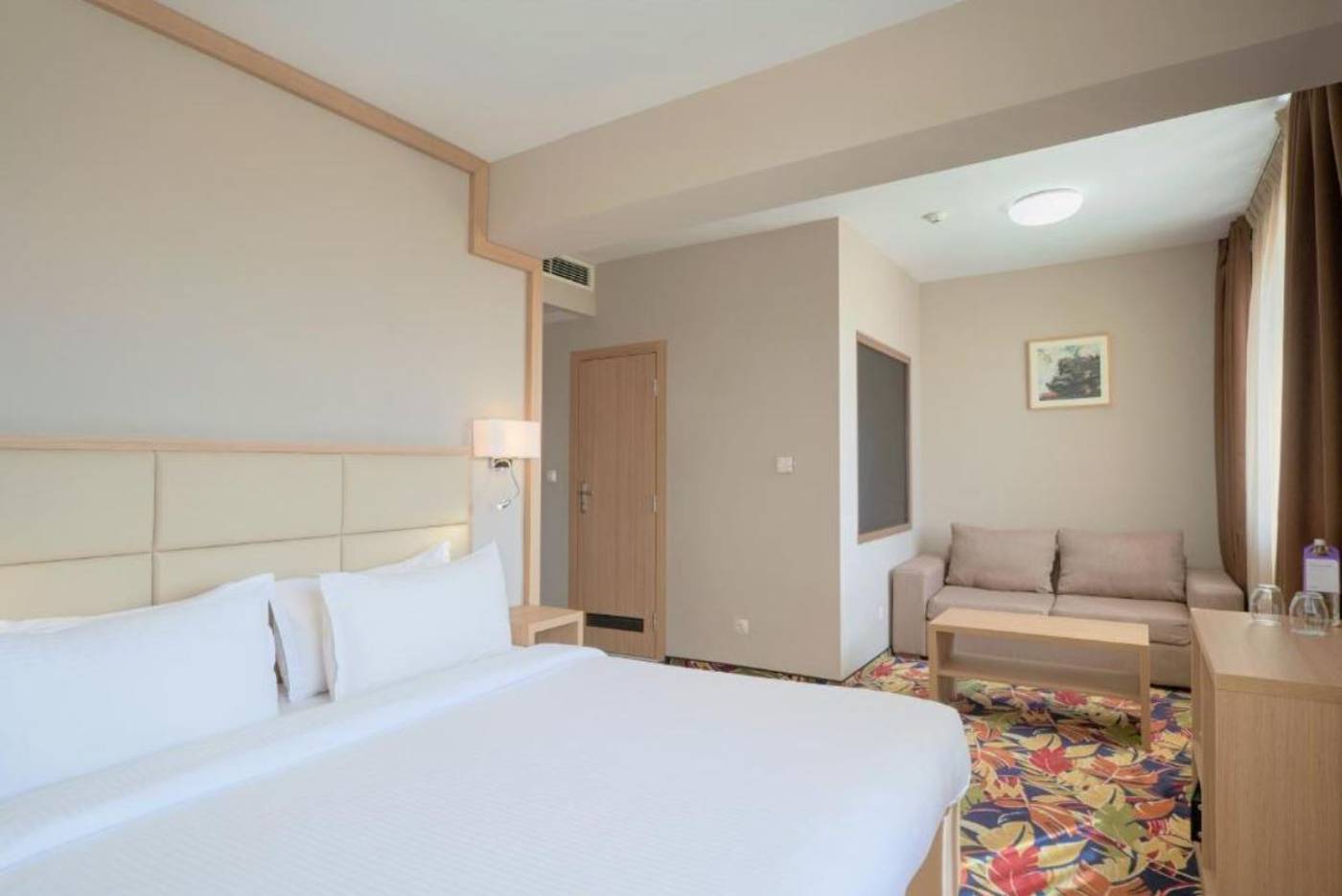 Imperial-Plovdiv-a-member-of-Radisson-Individuals-Room-41