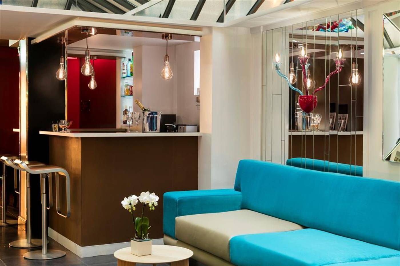 Best-Western-Premier-Louvre-Saint-Honore-Bar-2