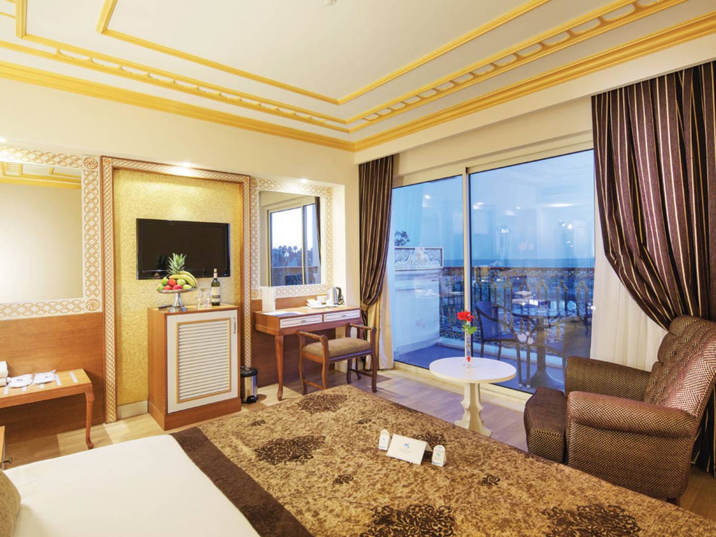 Diamond-Excellence-Resort---Spa-Room-27